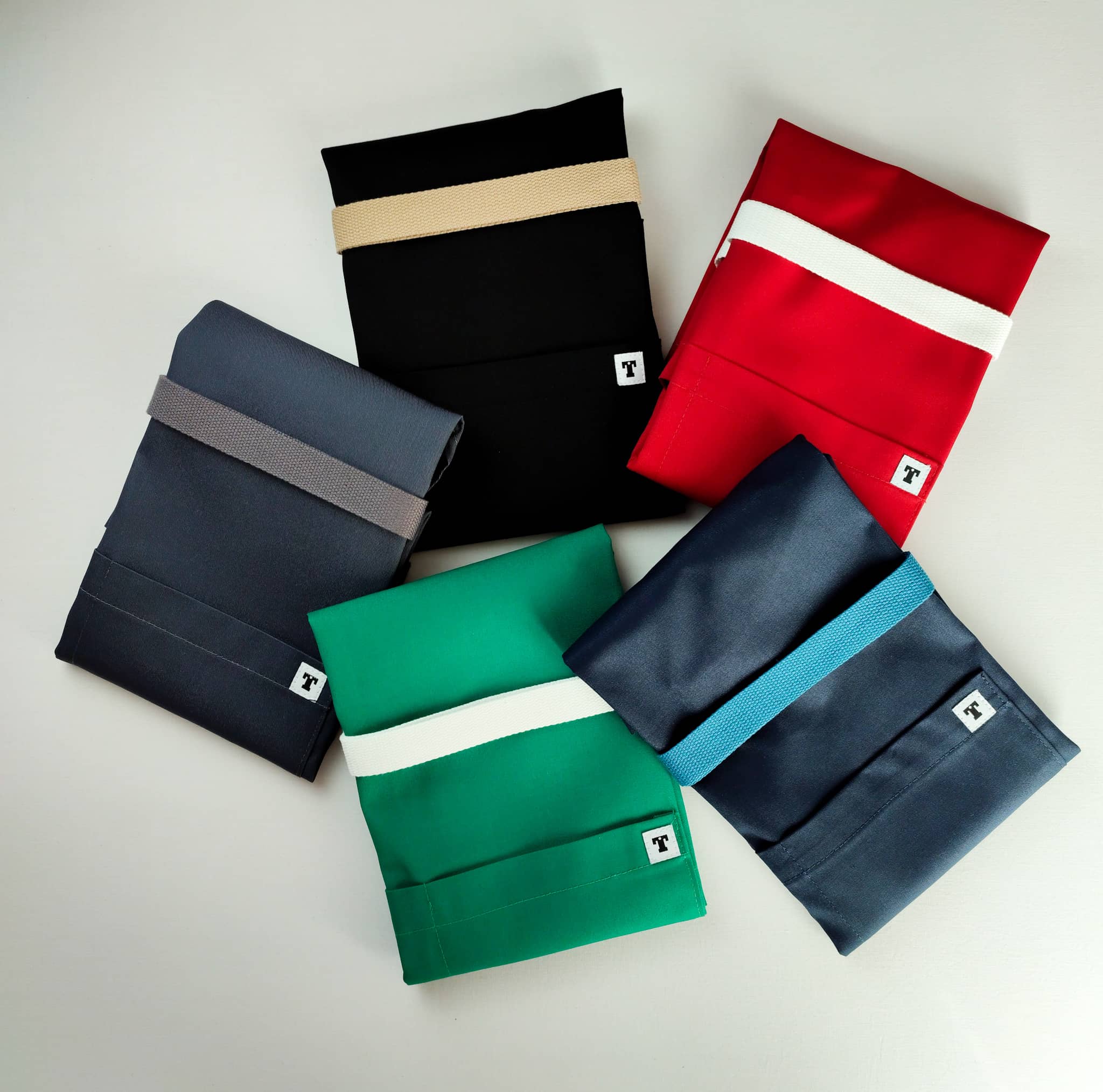 Delantales de cocina, uniformes para profesionales, ropa laboral para cocina, ropa laboral de cocina